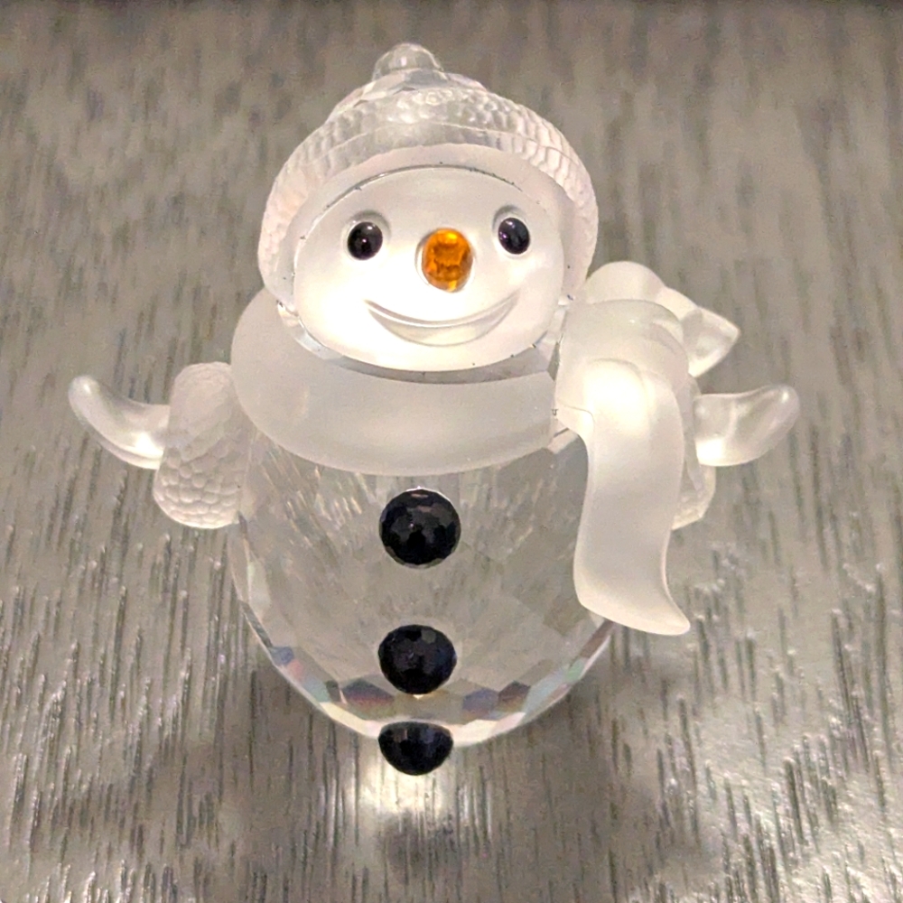 SWAROVSKI CRYSTAL SNOWMAN 250229 RETIRED RARE No Box